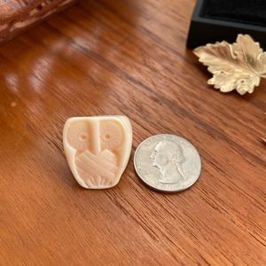 Vintage 60s Owl Ring 6 Plastic Mid Century Hippie Boho Witchy Magical Japanese